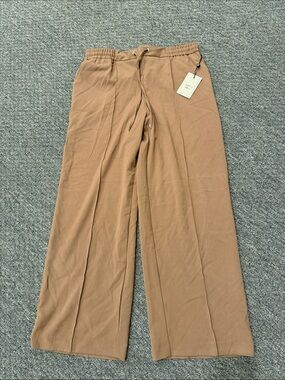 Men's Wide-Leg Drawstring Chinos in Tan